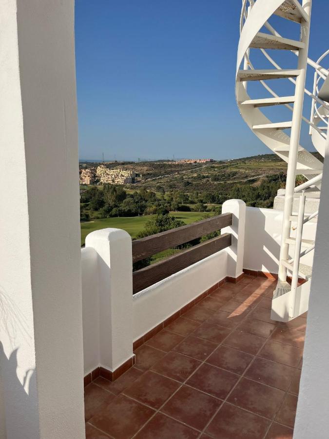 Penthouse Seaview And Golf Valle Romano Estepona Exteriör bild